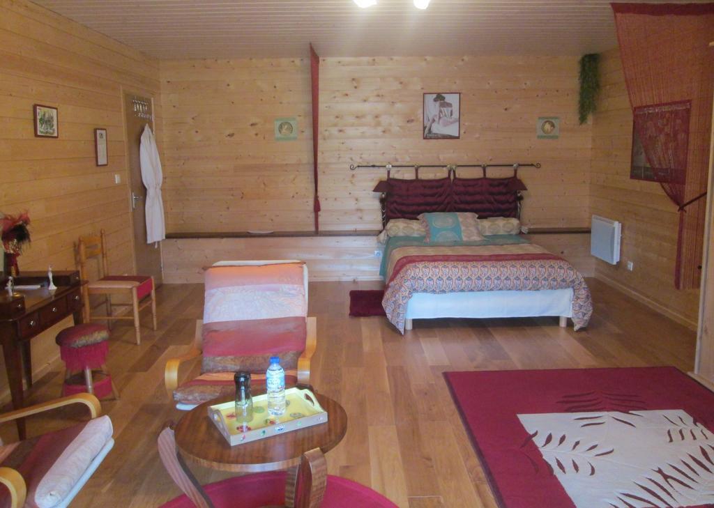 Bed and Breakfast Domaine Du Val De Soux Montgaillard-de-Salies Pokoj fotografie